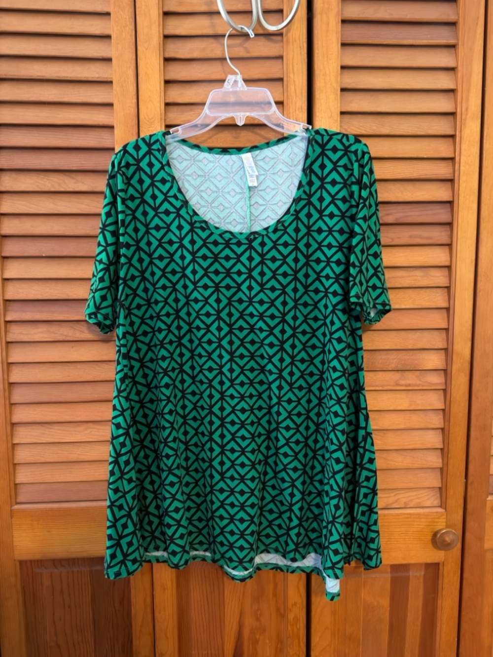 LuLaRoe Perfect T Green and Black Geometric Print